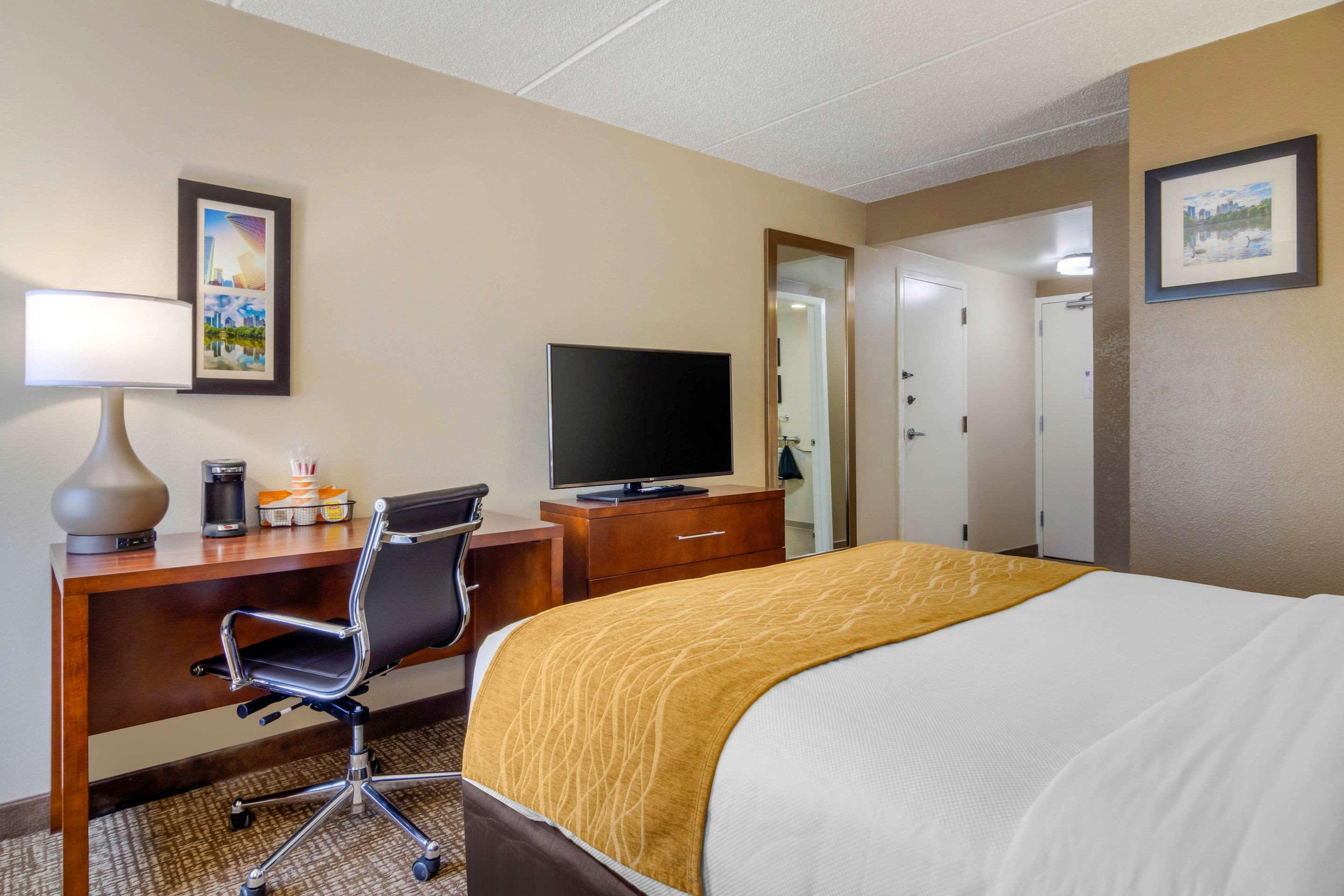 Comfort Inn Atlanta Airport Cheeko Manor Luaran gambar