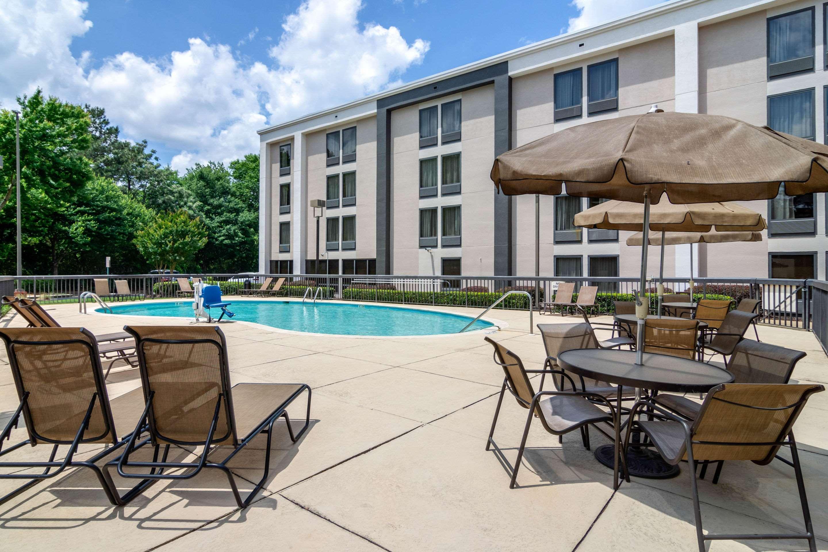 Comfort Inn Atlanta Airport Cheeko Manor Luaran gambar